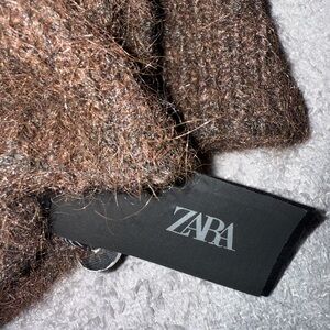 Zara Chocolate Brown Textured Gloves